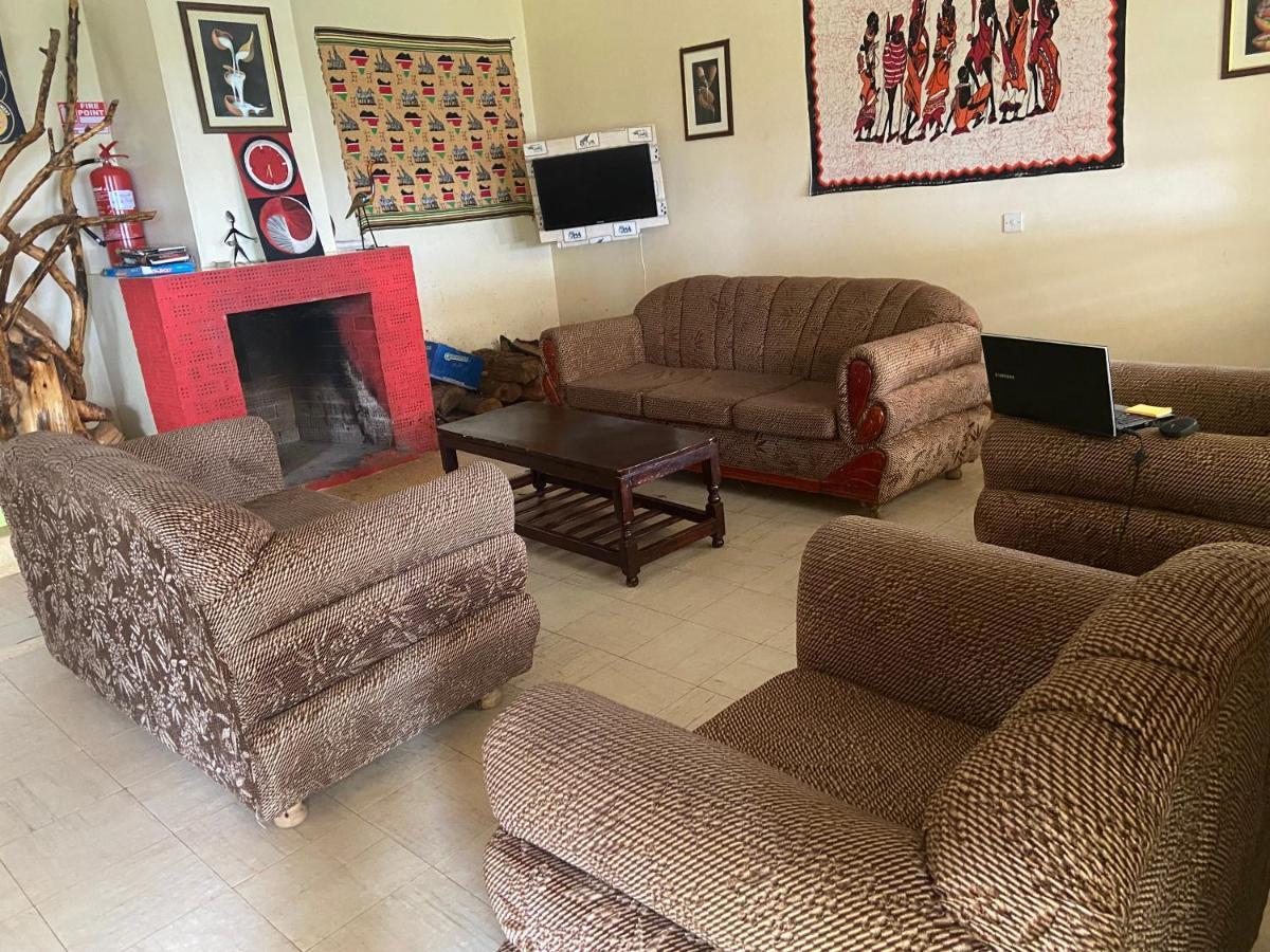 Ranges View Lodge Staycation Kiamuturi Exterior foto
